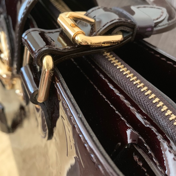 Authentic Louis Vuitton Melrose Avenue Handbag - Picture 7 of 10